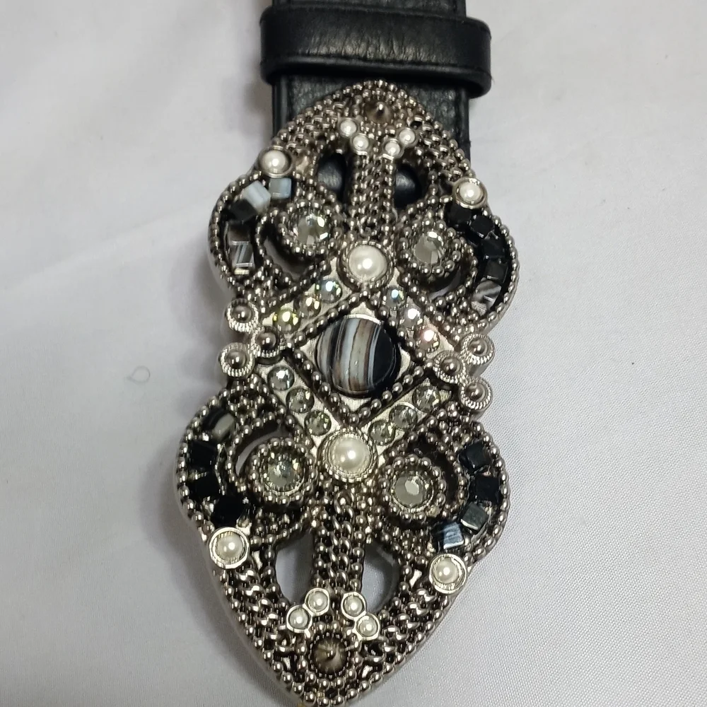 LEATHER‎ Rock Black Rhinestones Buckle Signature Belt